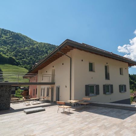 Residenza Al Castello Appartement Enguiso Buitenkant foto