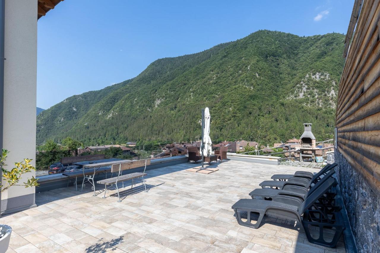 Residenza Al Castello Appartement Enguiso Buitenkant foto