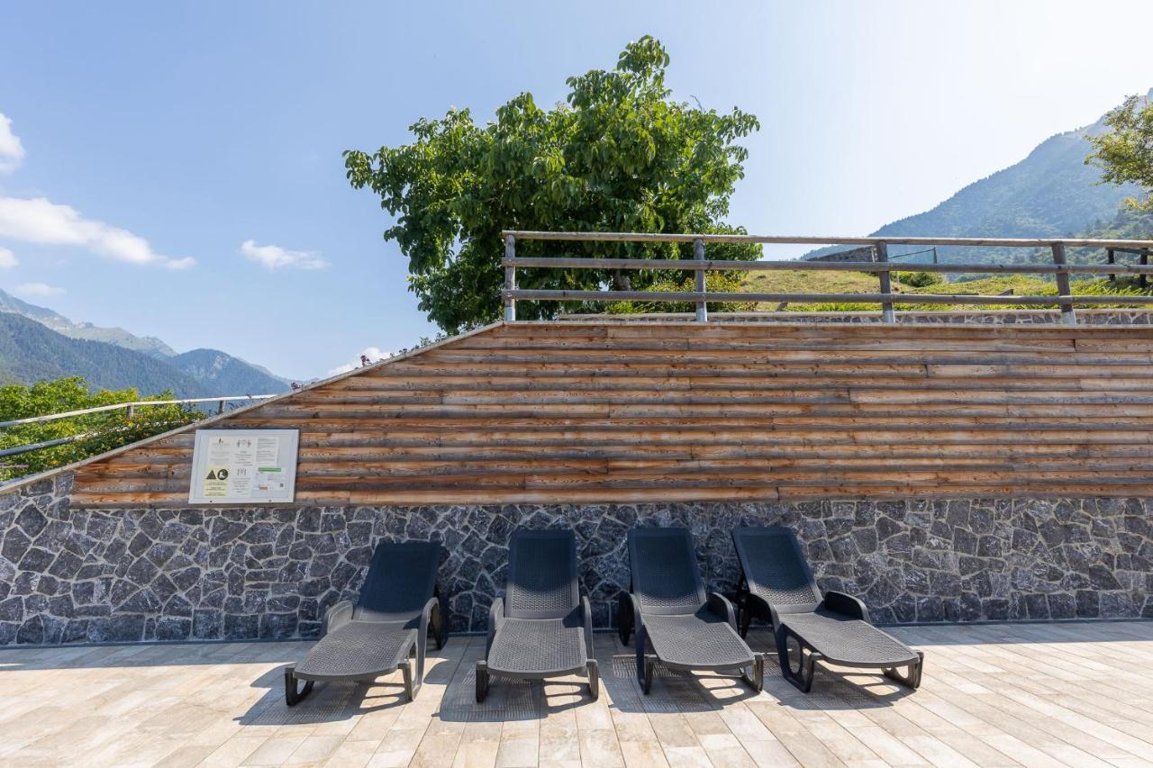 Residenza Al Castello Appartement Enguiso Buitenkant foto
