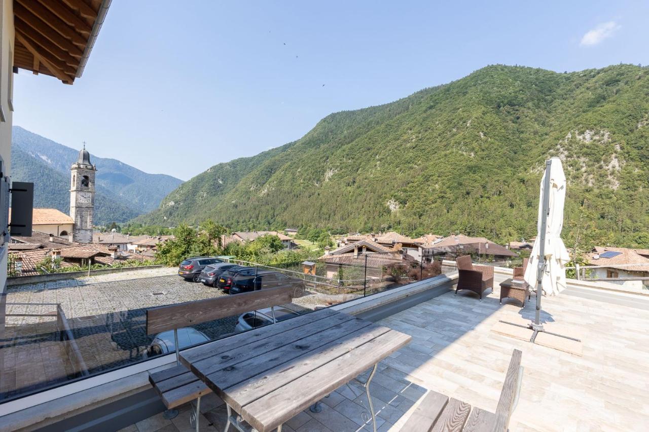 Residenza Al Castello Appartement Enguiso Buitenkant foto
