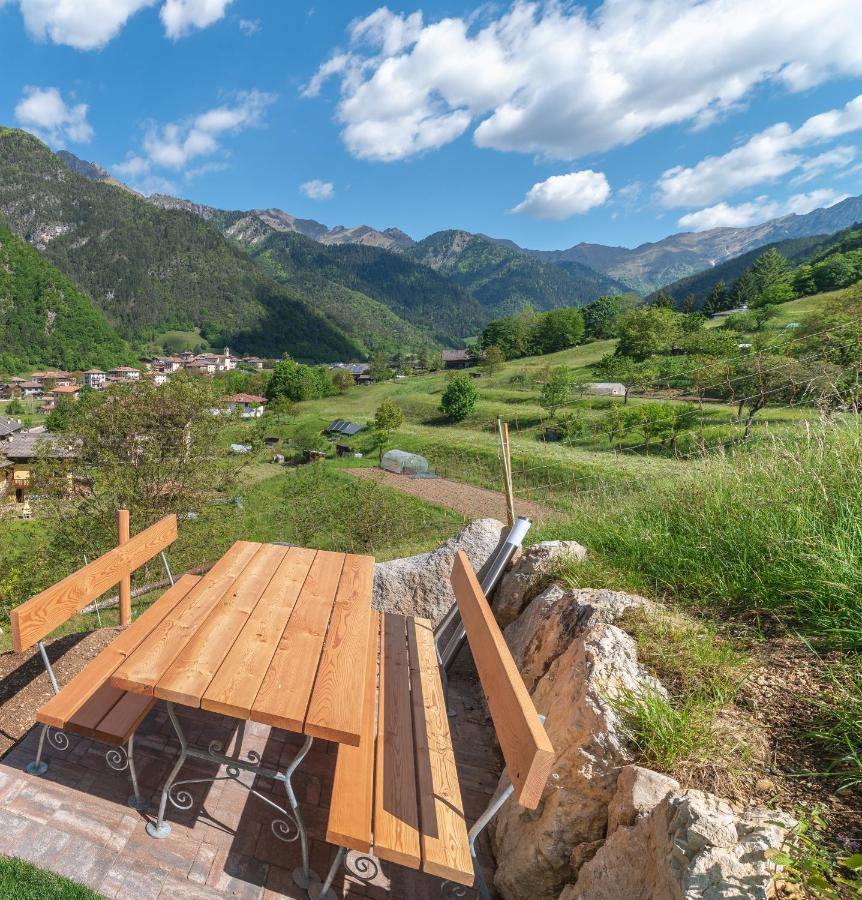 Residenza Al Castello Appartement Enguiso Buitenkant foto