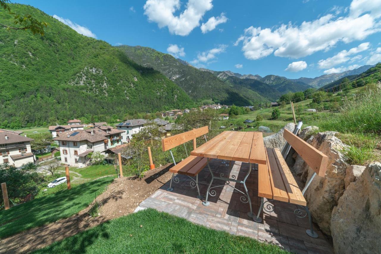 Residenza Al Castello Appartement Enguiso Buitenkant foto