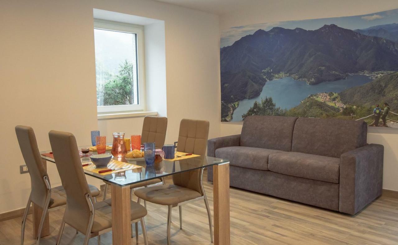 Residenza Al Castello Appartement Enguiso Buitenkant foto
