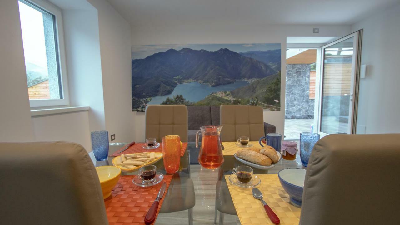 Residenza Al Castello Appartement Enguiso Buitenkant foto